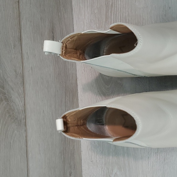 Marc Fisher LTD Womens Lyale Leather Heels Boots shoes sz 6.5M - Picture 5 of 15